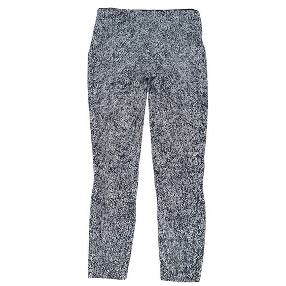 Lululemon Run On Tight Leggings Women’s 8 Black White Power Luxtreme Denim Twill - Picture 2 of 7
